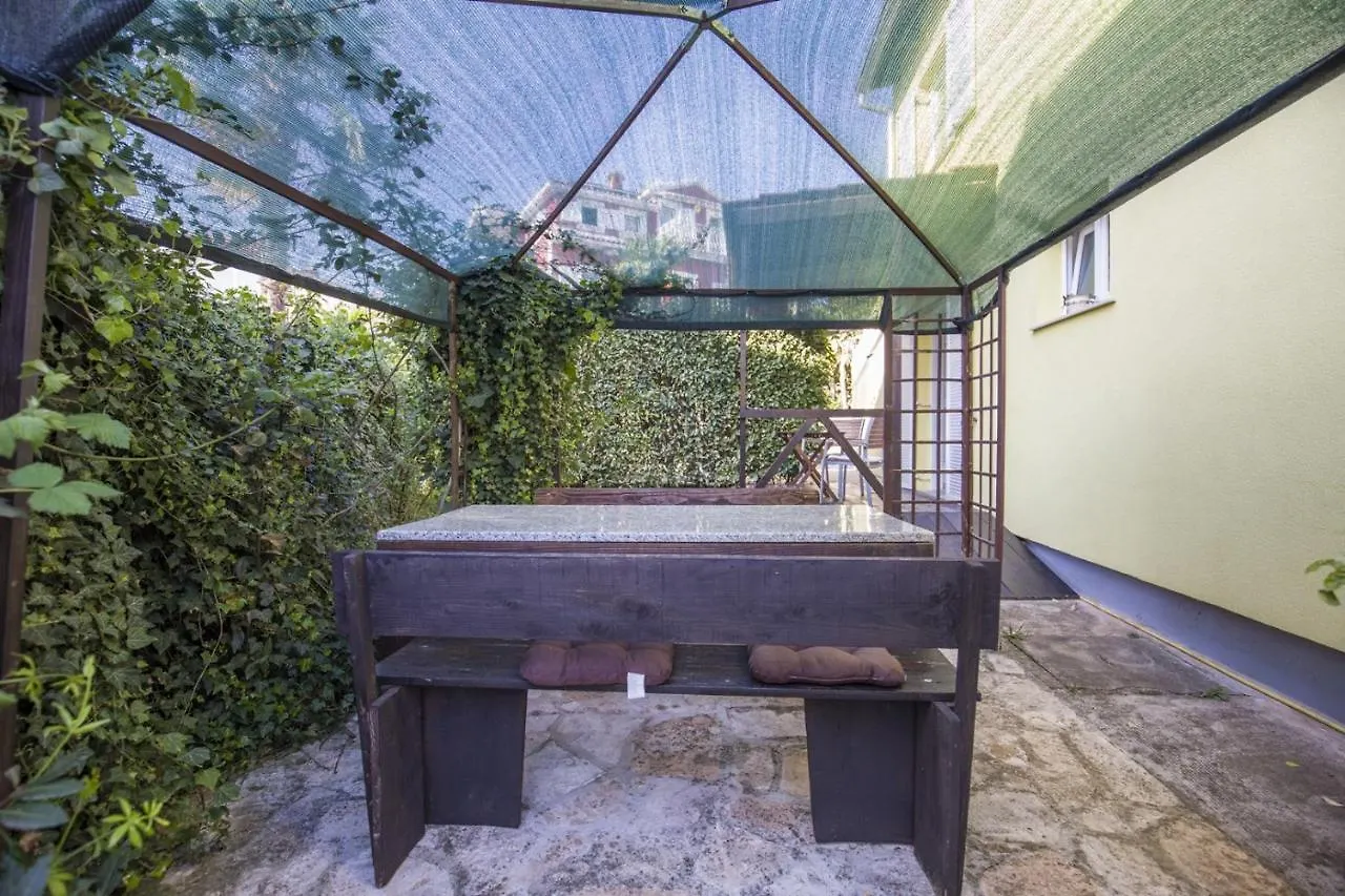 Apartment Pavlovic Rovinj